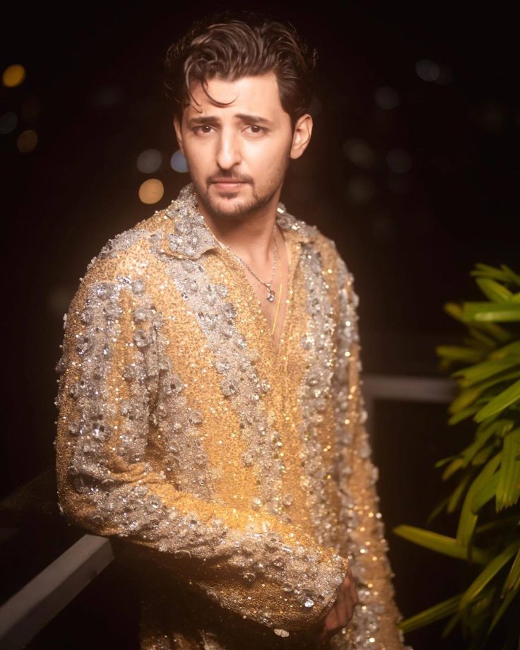 From Stage To Streets: Darshan Raval's Iconic Hairstyle Inspo 887629