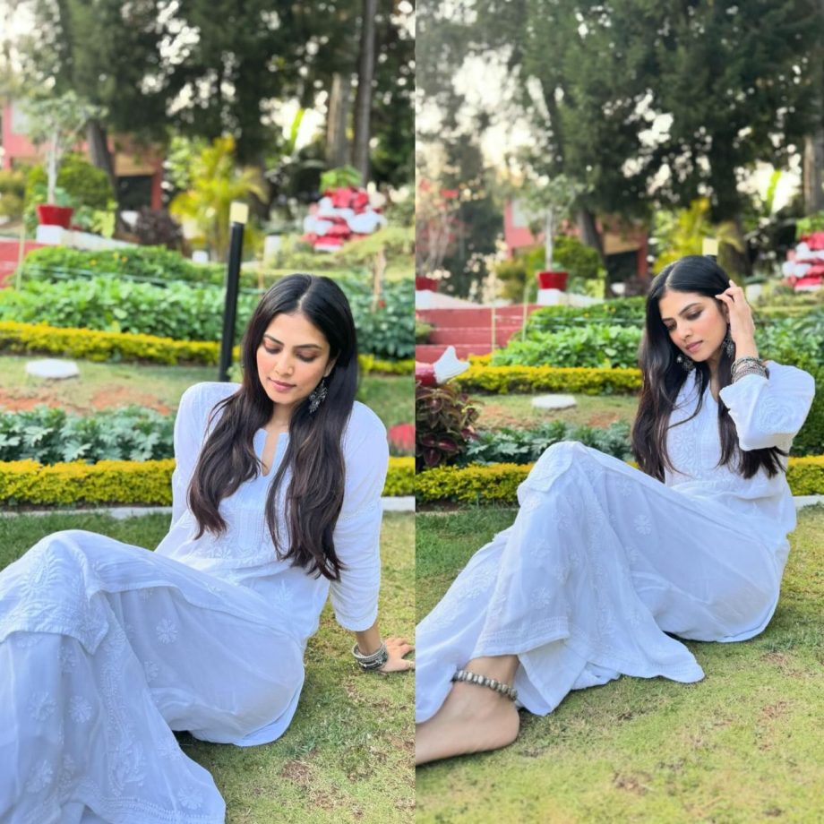 Malavika Mohanan's Serene Beauty In White Chikankari Kurta Amidst Lush Greenery 889361