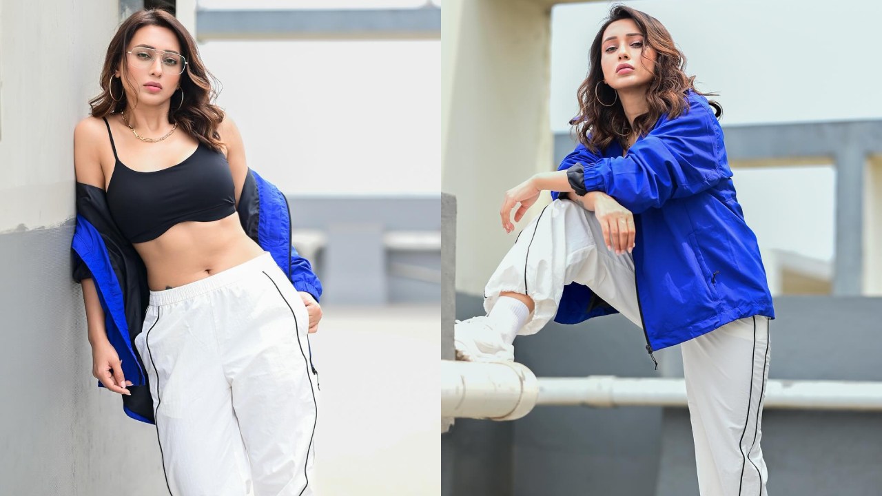 Mimi Chakraborty Rocks 'Gym' Look In Co-ord Set With Zipper, See How 887421