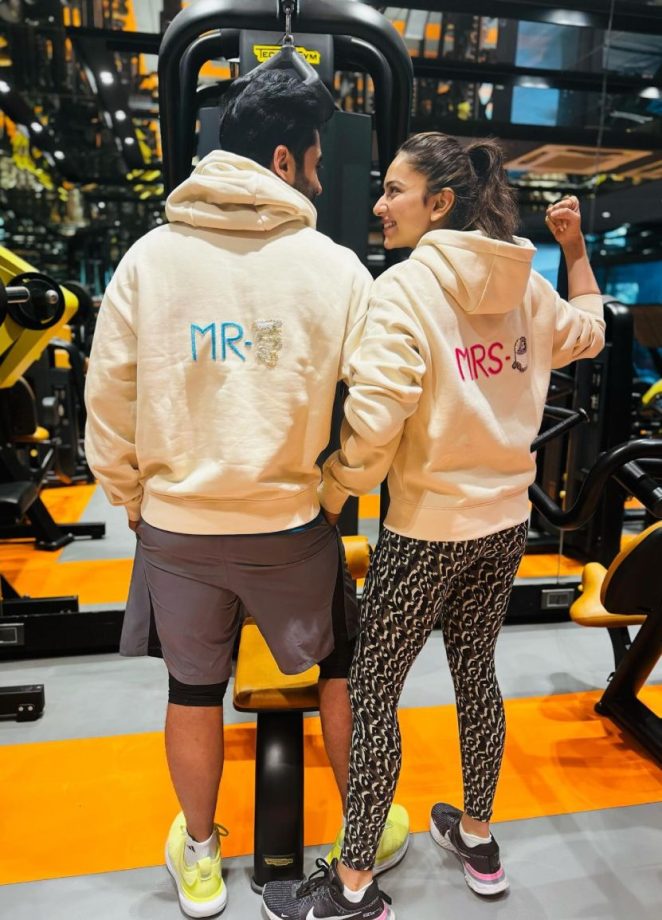 Quirky And Fit: Rakul Preet Singh And Jackky Bhagnani Rocks In Matching Hoodies For Monday Workout Motivation! 886381
