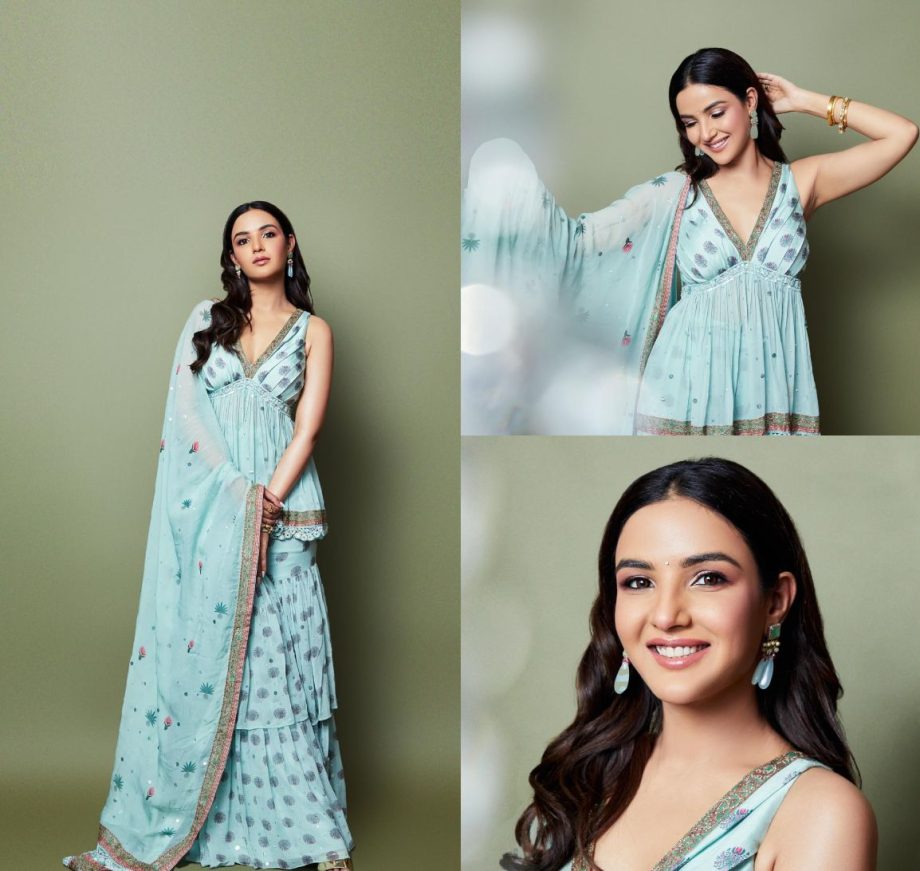 Regal Vibes: Jasmine Bhasin Looks Simply Divine In A Blue Printed Sharara Set 889003