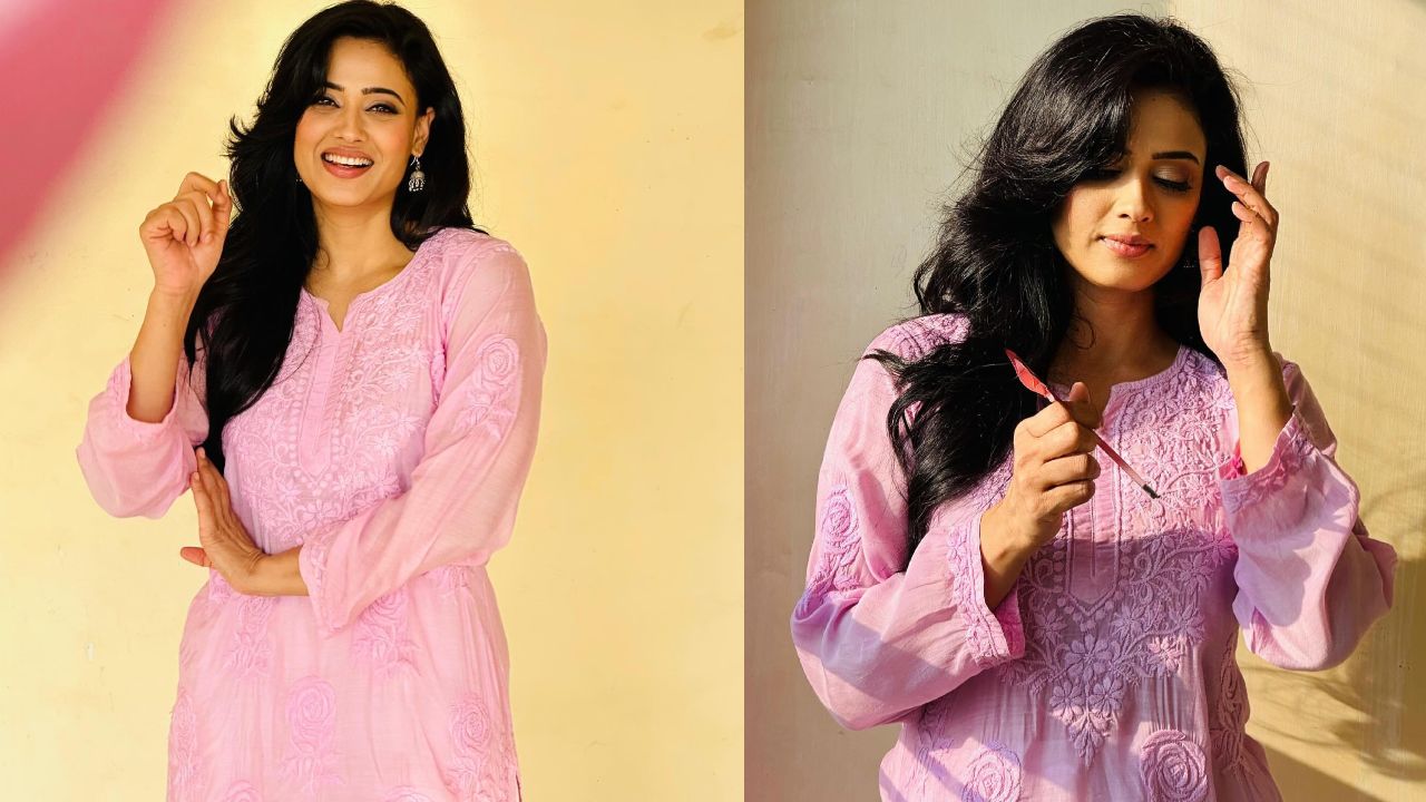 Shweta Tiwari Steals Hearts In Pink Chikankari Kurta, See Gorgeous Photos 885102