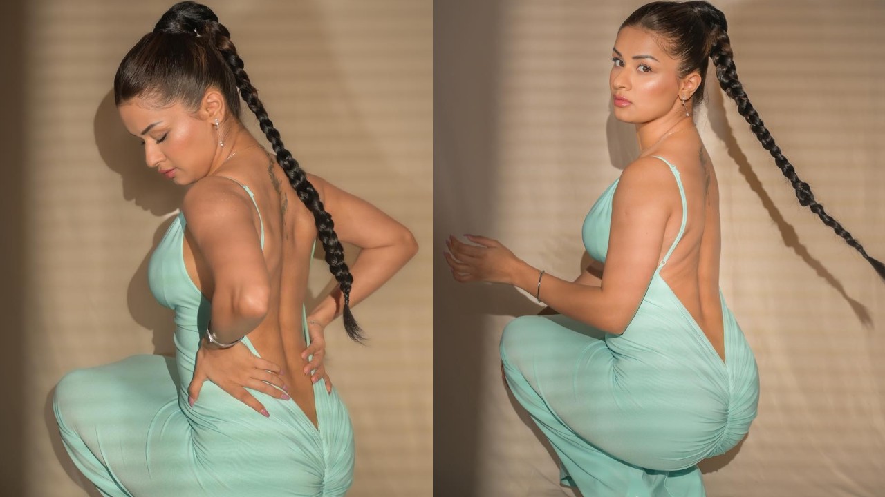 Sizzling Sensation: Avneet Kaur Leaves A Lasting Impression In An Aqua Backless Gown 888278
