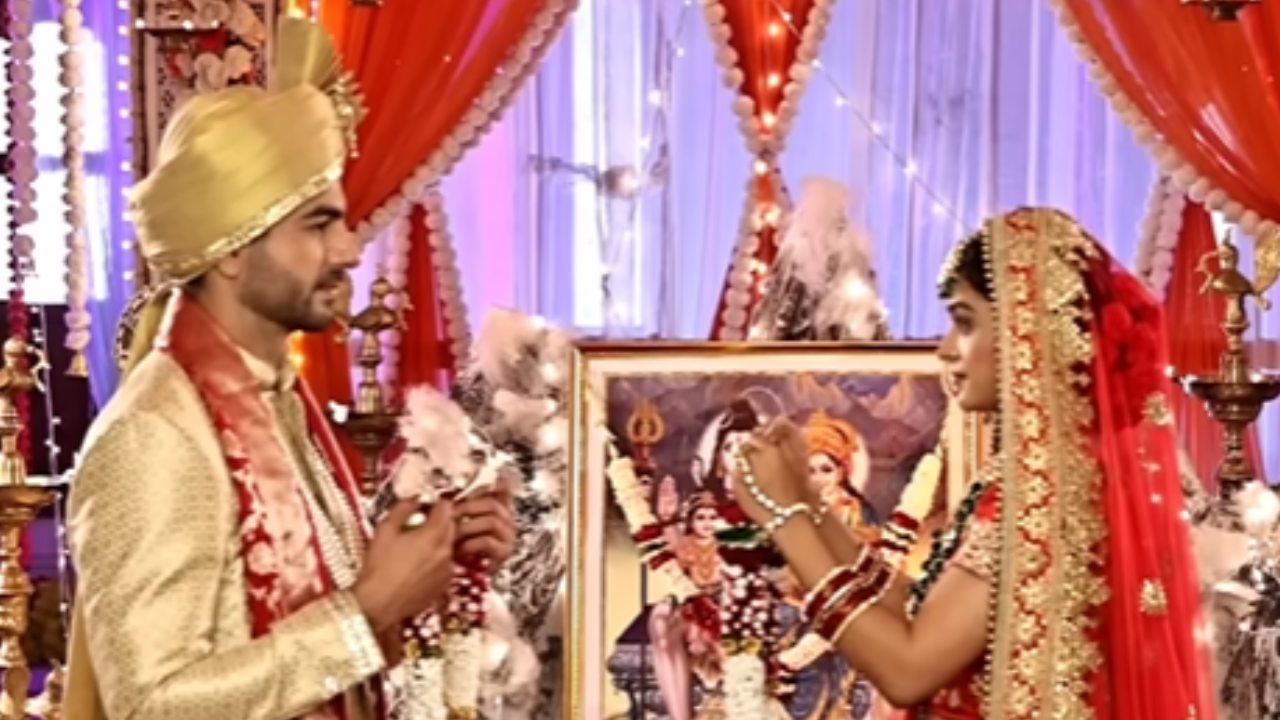 Suhaagan spoiler: Samay and Bindiya get married 886354
