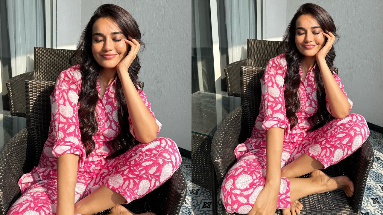 Surbhi Jyoti's Radiance Shines Through in Candid Snapshot 889387