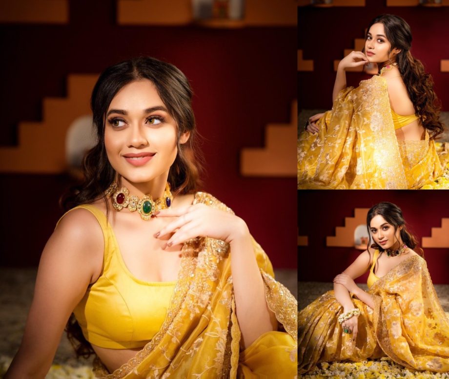 Who Looks Captivating In Yellow Threadwork Saree- Pooja Hegde Or Jannat Zubair? 889095