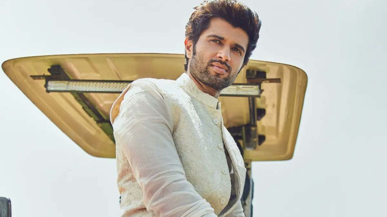 5 moments when Vijay Devarakonda won the hearts of his fans all over again! 891940