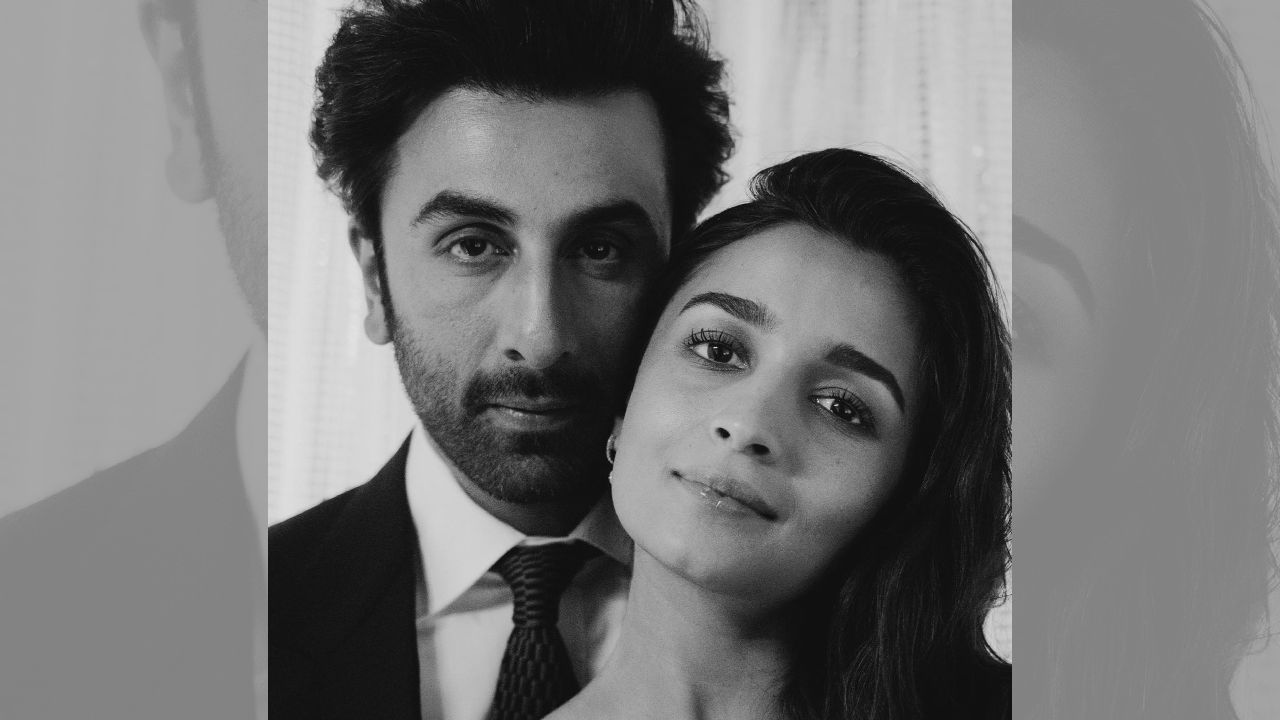 Alia Bhatt celebrated her 2nd wedding anniversary with Ranbir Kapoor by sharing monochrome photos and a cartoon of their future 891436