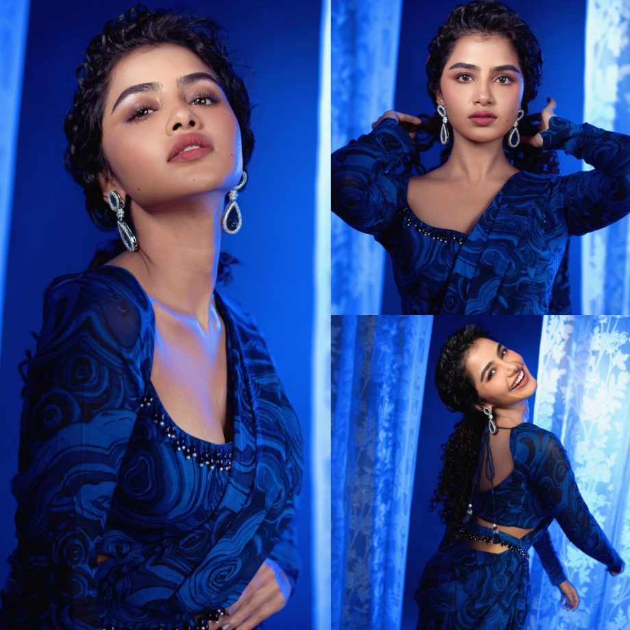 Anupama Parameswaran’s Timeless Beauty In A Captivating Blue And Black Printed Saree 890427