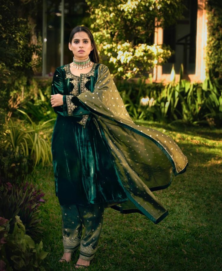 Ethereal Charm: Priya Bapat Elevates Ethnic Fashion In A Green And Gold Salwar Suit 889589