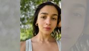 Flawless Beauty: Alia Bhatt's No-Makeup Selfie Showcases Her Natural Glam 889861
