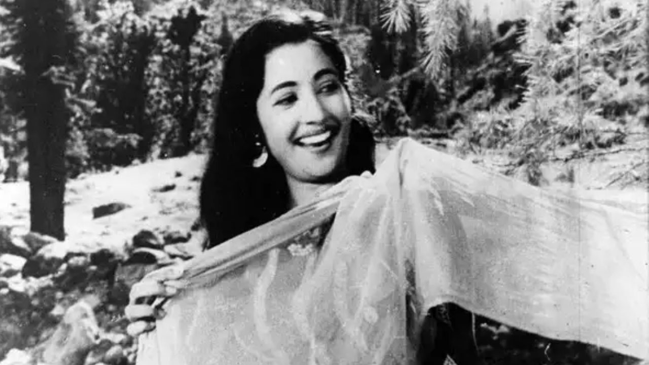 Gulzar’s Rare Recollections Of Suchitra Sen   On Her Birth  Anniversary 890260