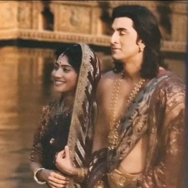 Leaked Photos: Ranbir Kapoor And Sai Pallavi's First Look As Ram-Sita From The Set Of Ramayana Is No Miss, Check Out 893035