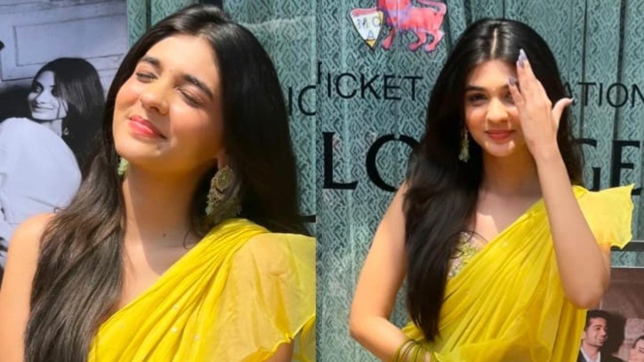 Pranali Rathod Reminds Retro Bollywood Vibe In Yellow Ruffle Saree, See How 890727