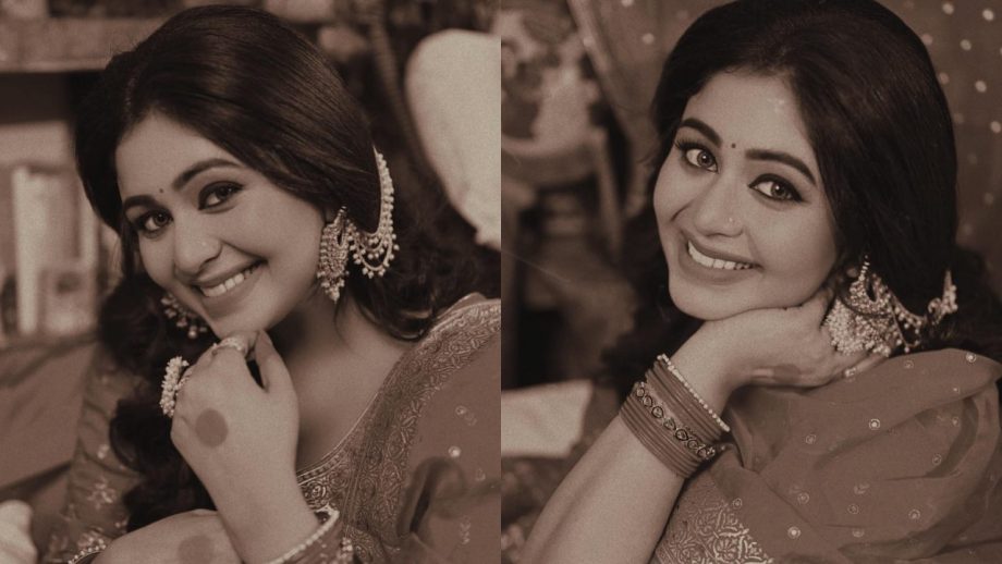 Sneak Peek Into Ritabhari Chakraborty’s Ethnic Love In Monochrome Pictures 890430