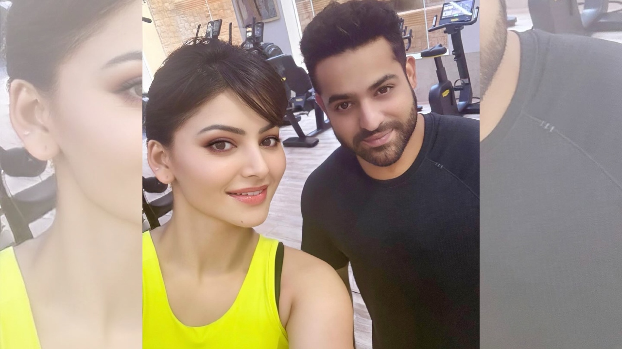 Urvashi Rautela Shares a Selfie Moment With Lion-Hearted Jr. NTR at the Gym, See Pics! 891537