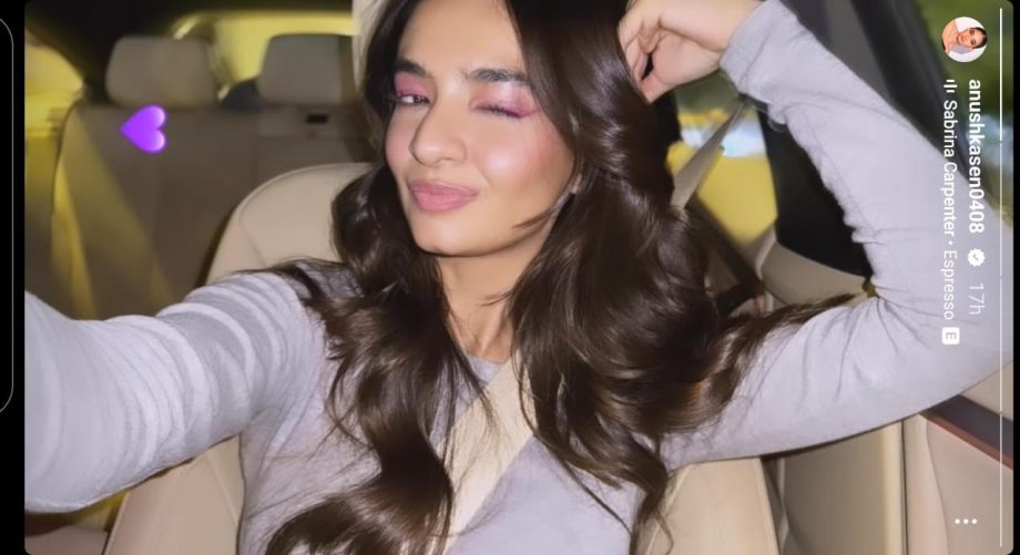 Weekend Vibes: Anushka Sen Gets Candid Flaunting Her Pink Glow 891325