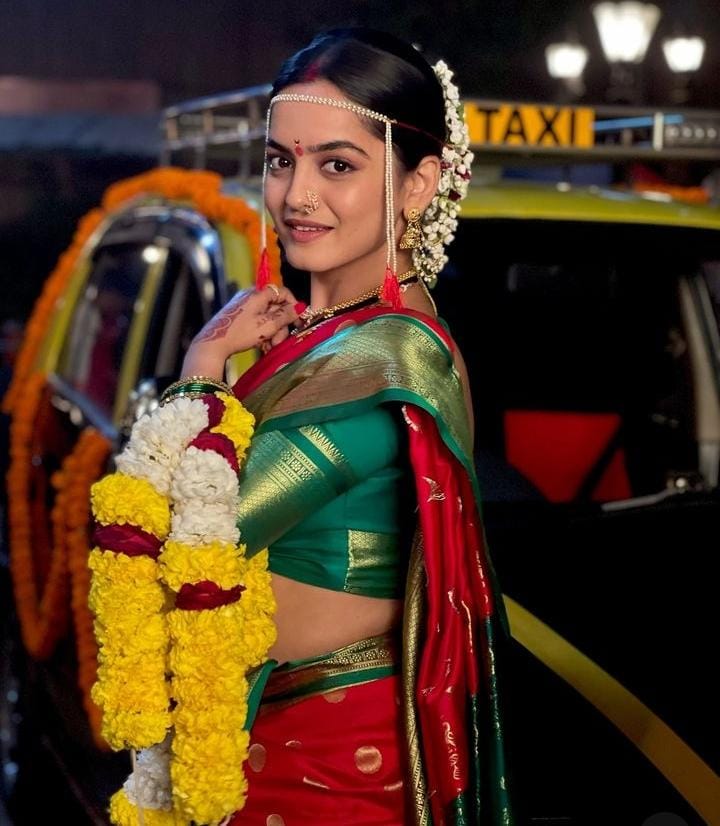 Will marriage to Sachin cut Sailee's wings to fly, or will she receive his support? Neha Harsora, aka Sailee, from Star Plus Show Udne Ki Aasha, shares insights about the intriguing promo! 890797