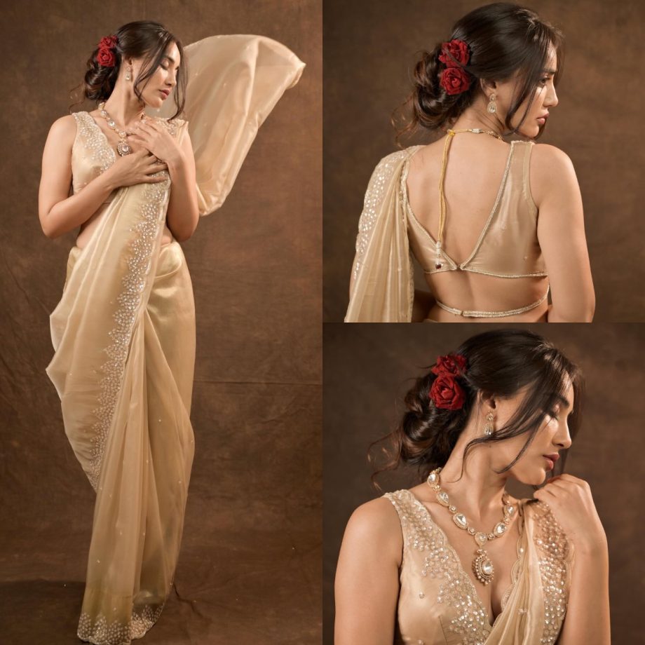 10 Beautiful Hairstyles for Medium-Length Hair to Complement Your Saree Look, Inspired by TV Actress Surbhi Jyoti 895648