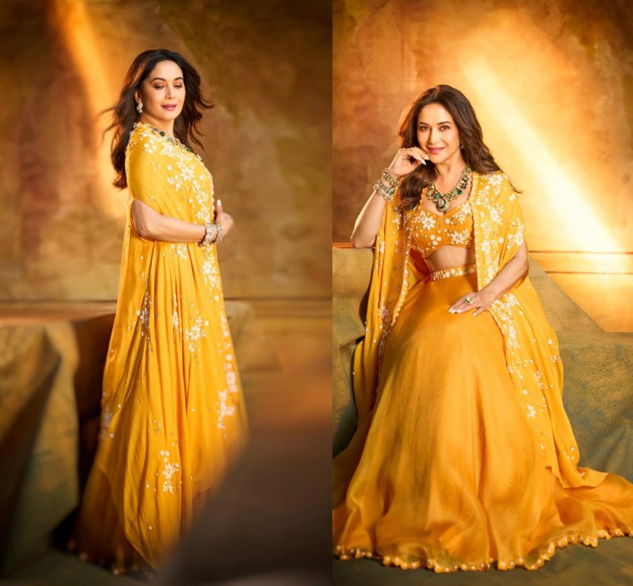6 Magical Ways To Drape Lehenga 'Dupatta' Inspired By Madhuri Dixit 894106