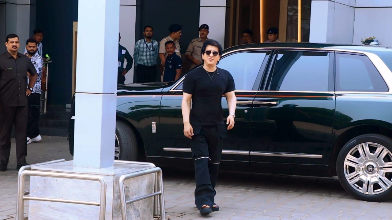 After Kartik Aaryan and Kabir Khan, Sajid Nadiadwala jets off to Gwalior for the trailer launch event of Chandu Champion 895756