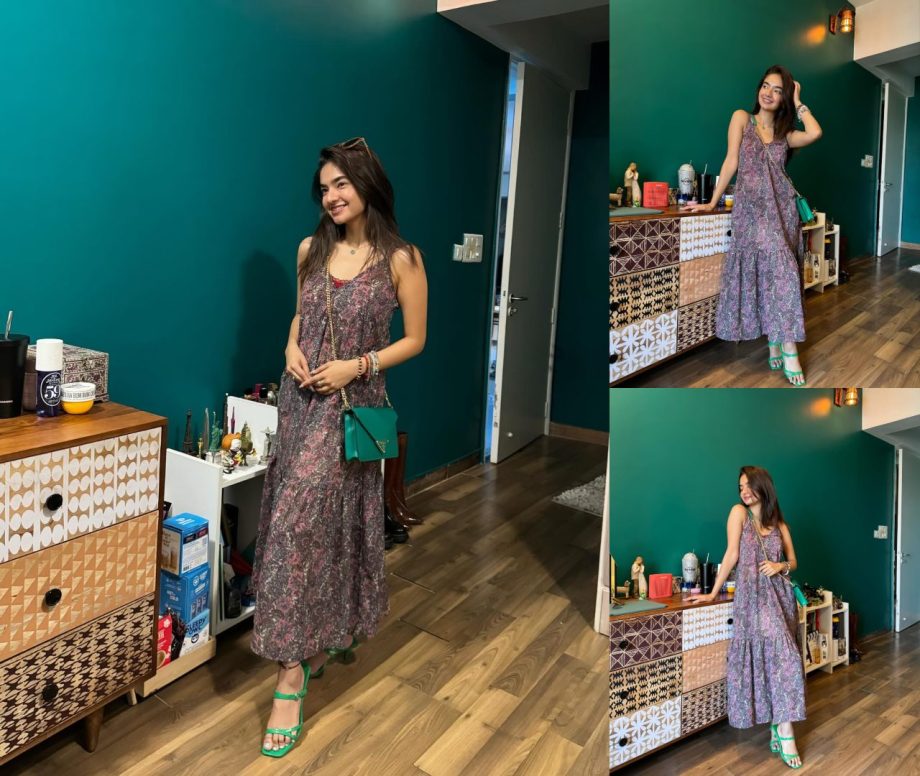 Anushka Sen Flaunts Her Summer Mood in a Printed Maxi Dress 894687