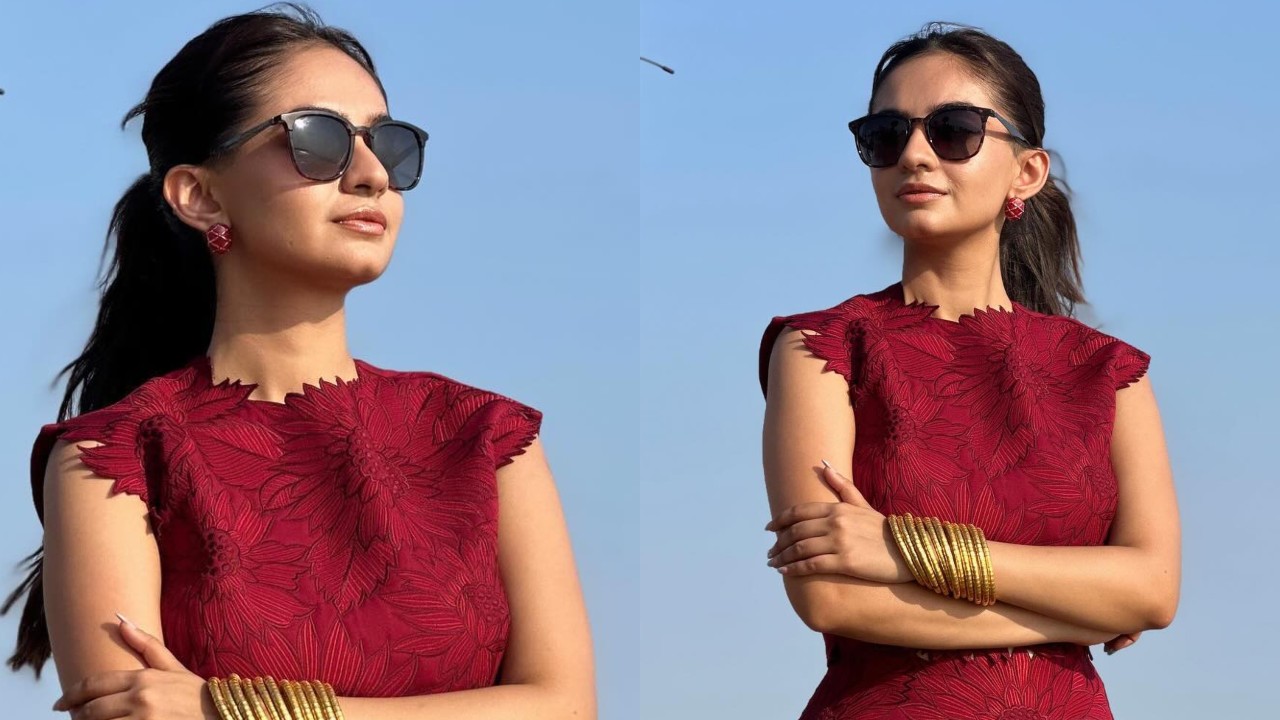 Anushka Sen Keeps Summer Fashion Cool in a Stylish Red Co-ord Set, See Photos! 895627