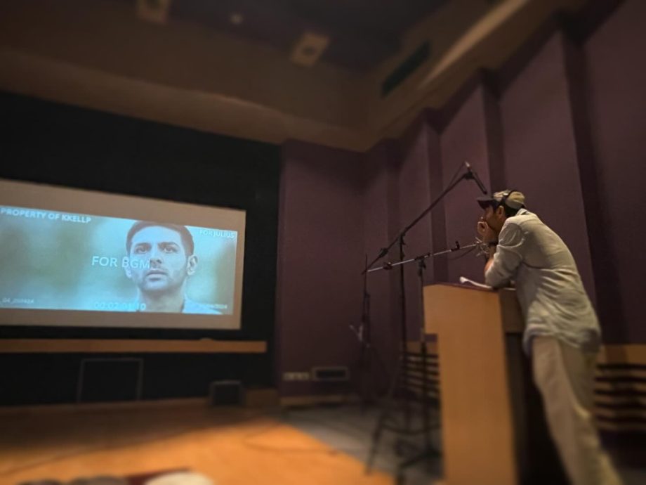 Chandu Champion trailer in progress! Kartik Aaryan shared glimpses from the dubbing studio! 893822