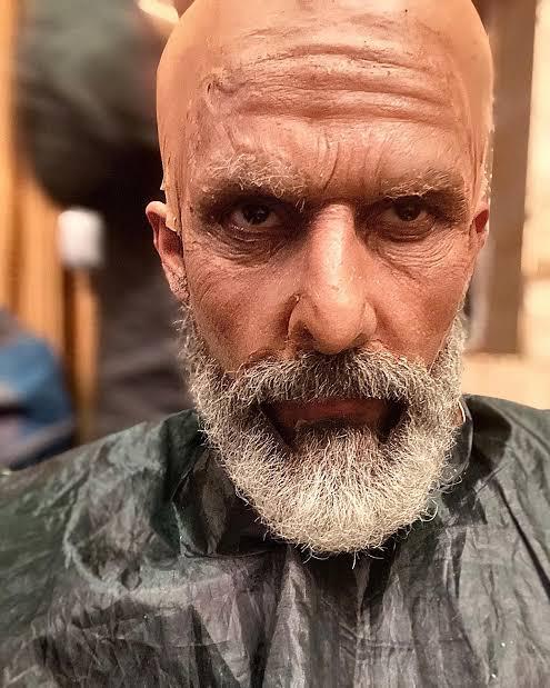 Did you know that Ravi Dubey has played 11 different characters using prosthetics for Matsya Kaand,  just like Kamal Haasan in the 1996 movie Indian? 896168