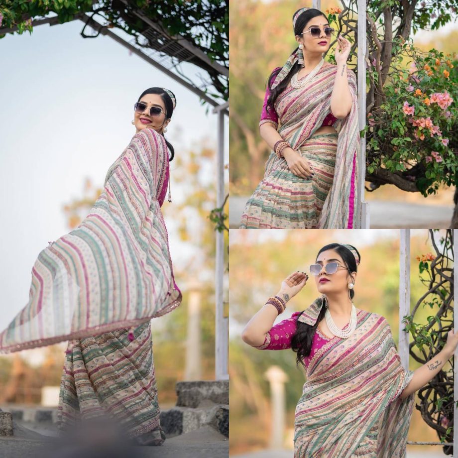 Elevate Your Saree Look With Hairstyles Inspired By Sreemukhi, Curls-Bun 894323