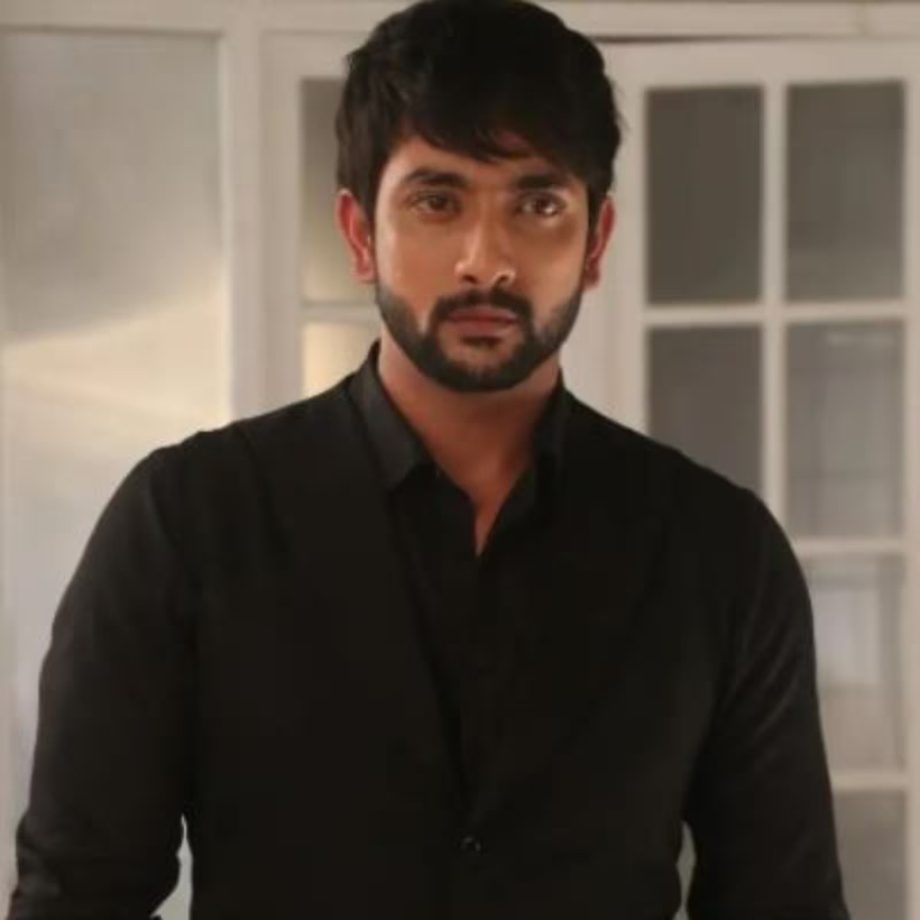 From Gaurav Khanna, Shakti Anand, Kunal Karan Kapoor To Rohit Purohit: Midway Show Stealers On Television 895575