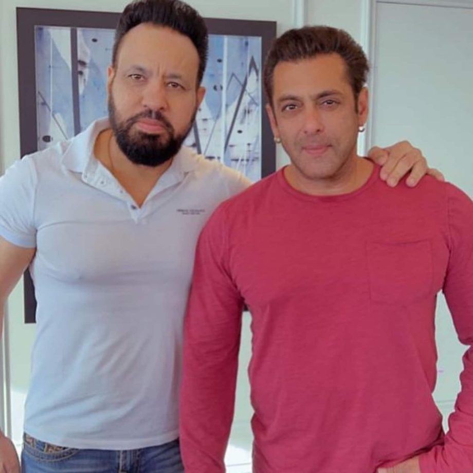 From Vijay Varma to Salman Khan to Bobby Deol – Bollywood stars heart-warming bonds & sweet gestures towards their staff! 896401