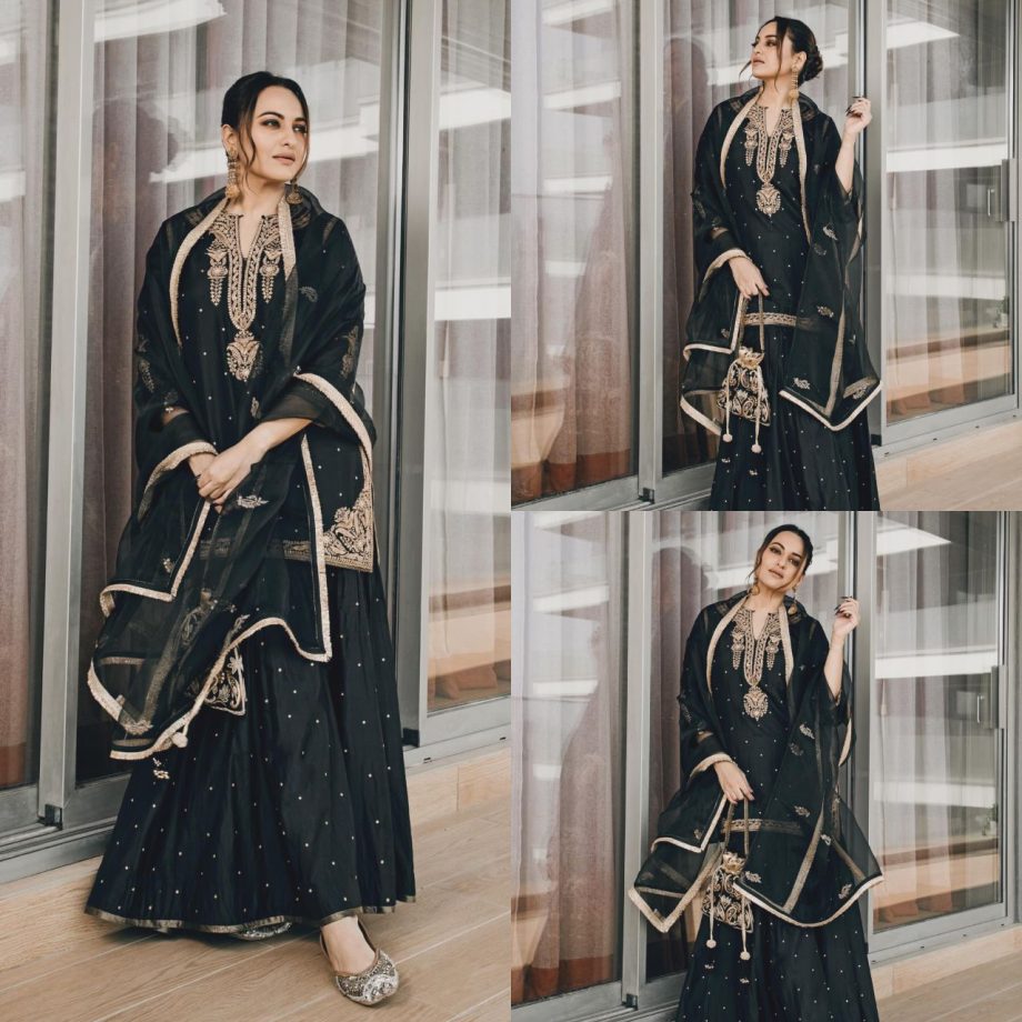 In Photos: Sonakshi Sinha Redefines Classic Elegance In Black Sharara 895060