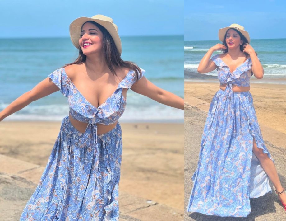 Monalisa Goes Bold In A Blue Co-Ord Set, See Photos! 896355
