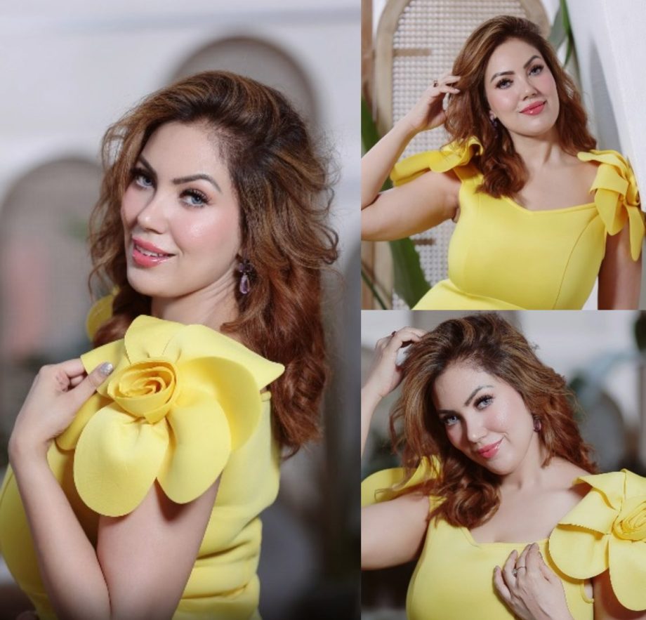 [Photos] TMKOC Munmun Dutta's Stunning Summer Look In Yellow Bodycon Dress 896614