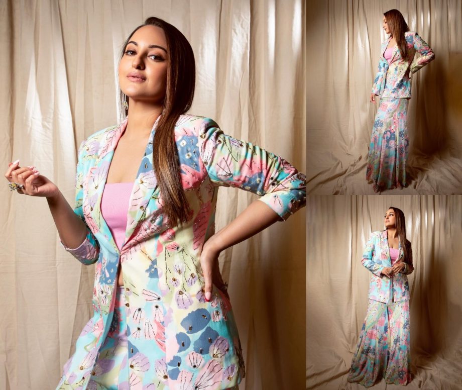 Sonakshi Sinha Turns Up the Heat in a Printed Power Suit: Catch Her in 'Heeramandi' Streaming Now on Netflix! 893759