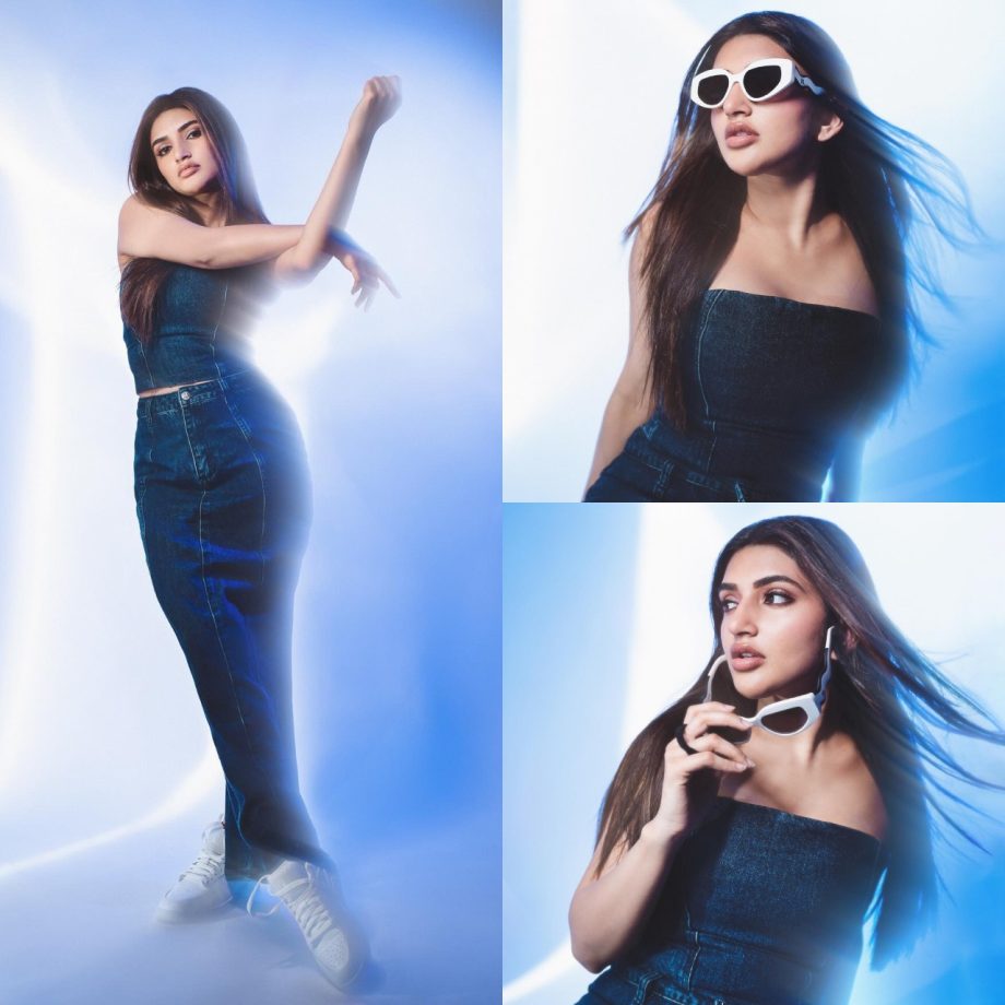 Sreeleela Rocks Denim Fashion in a Blue Top and Pencil Skirt, See Photos! 894737