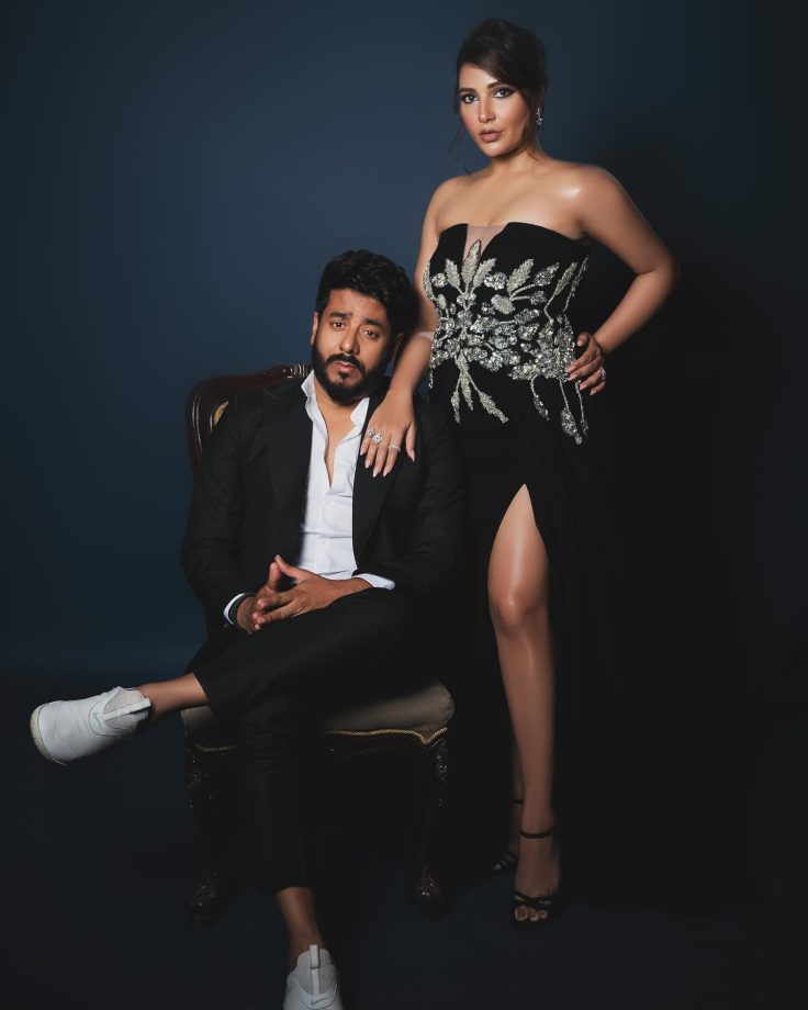 Subhashree Ganguly Celebrates 6th Wedding Anniversary with Her Hubby Raj Chakrabarty, Fans Showers Heartfelt Wishes! 894680