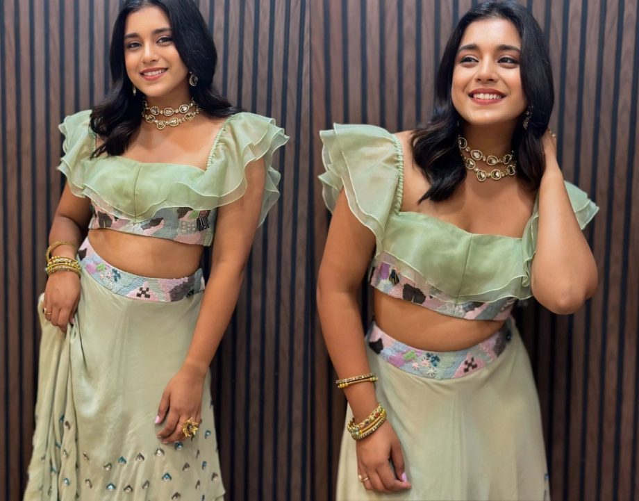 Sumbul Touqeer's Ethnic Green Lehenga Set, Perfect Ensemble For Bridesmaid Glam 894515