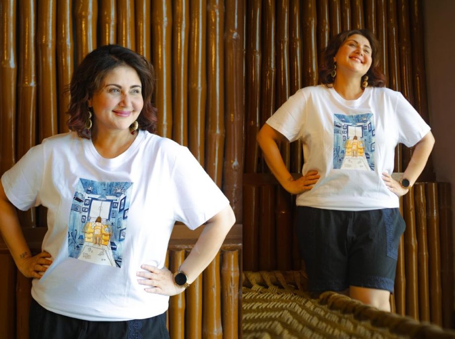 Swastika Mukherjee's Effortless Summer Chic in a Printed Cotton T-shirt and Shorts Combo You Need in Your Wardrobe 894210