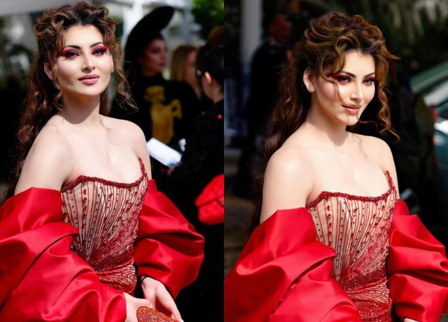 Urvashi Rautela or Aishwarya Rai: Who Pulls Off Strapless Gown Look Better? 895548