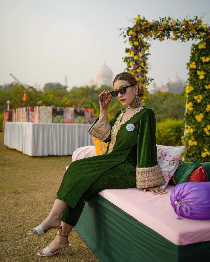 Aashika Bhatia’s Velvet Kurta Set Is A Must-Have Traditional Outfit For Festive Season 899946