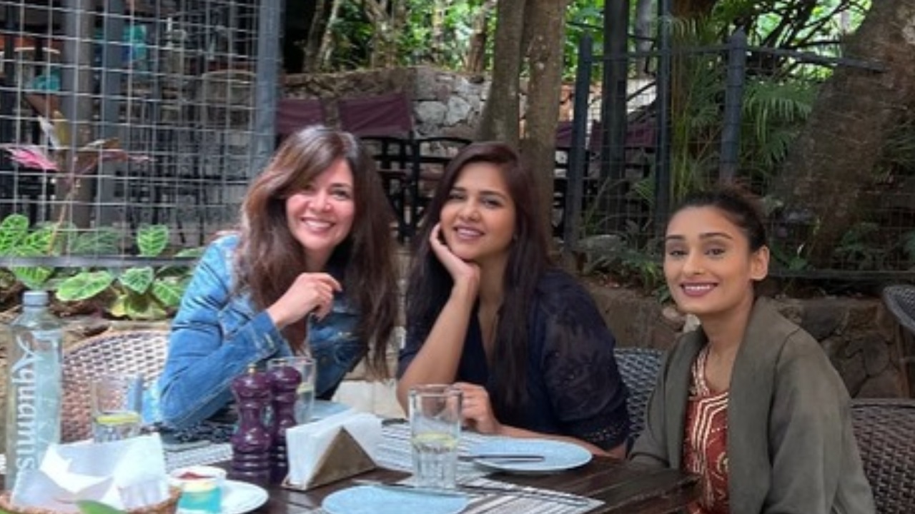 Actress Dalljiet Kaur Puts Up Pictures From Nairobi, Kenya; Netizens Hopeful Of Reunion Between Dilljiet and Husband Nikhil Patel 899667
