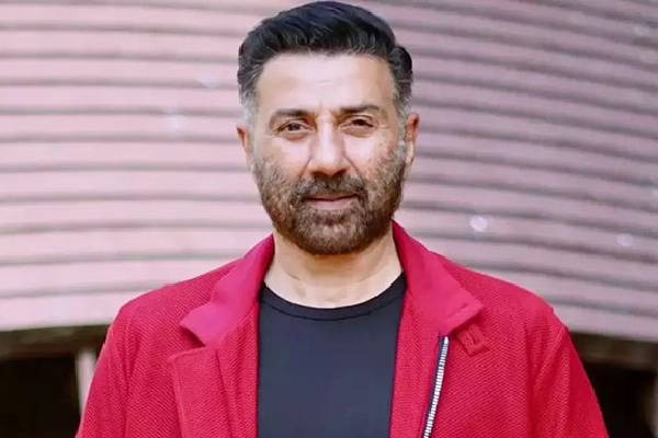 Age Is Just A Number: Bollywood Stars Who Shine Bright In Grey  901927