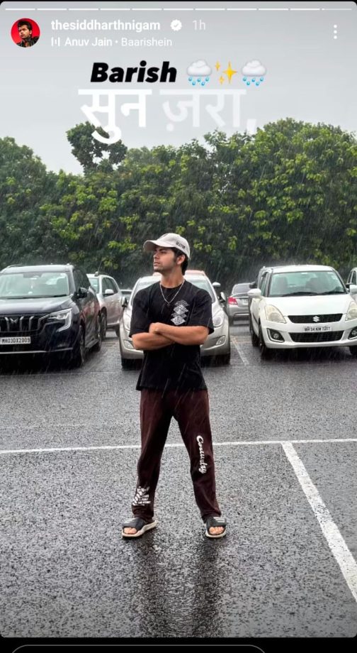 Aladdin Fame Siddharth Nigam's Classy Casual Look Perfect For Monsoon Weather, See Pics! 901721