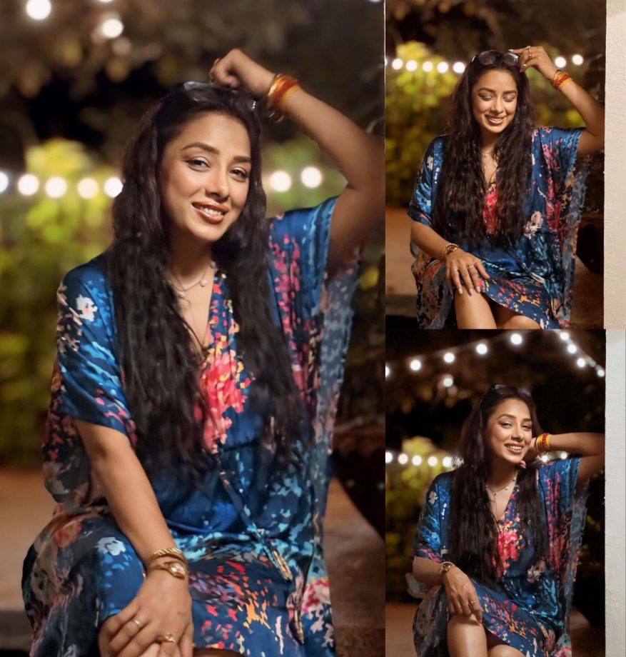 Anupamaa Fame Rupali Ganguly Goes Candid In Crystal Kaftan Look, Checkout Photos! 900165