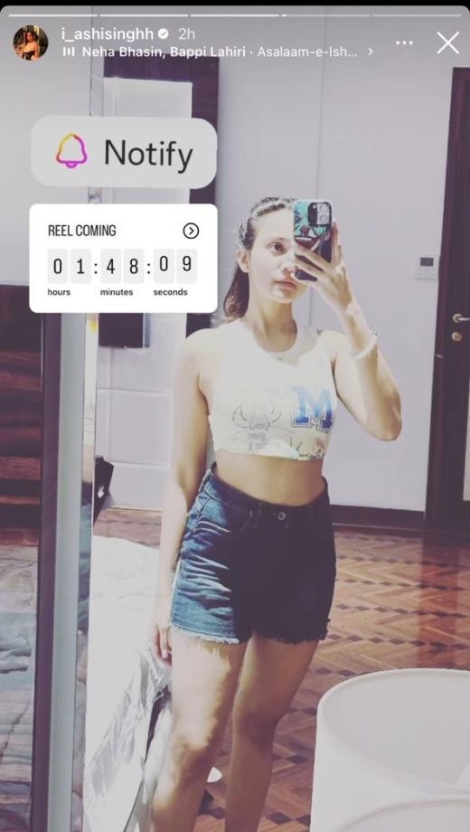 Ashi Singh, Ashnoor Kaur, And Anushka Sen Show Quirky Side In Mirror Selfies! 899857