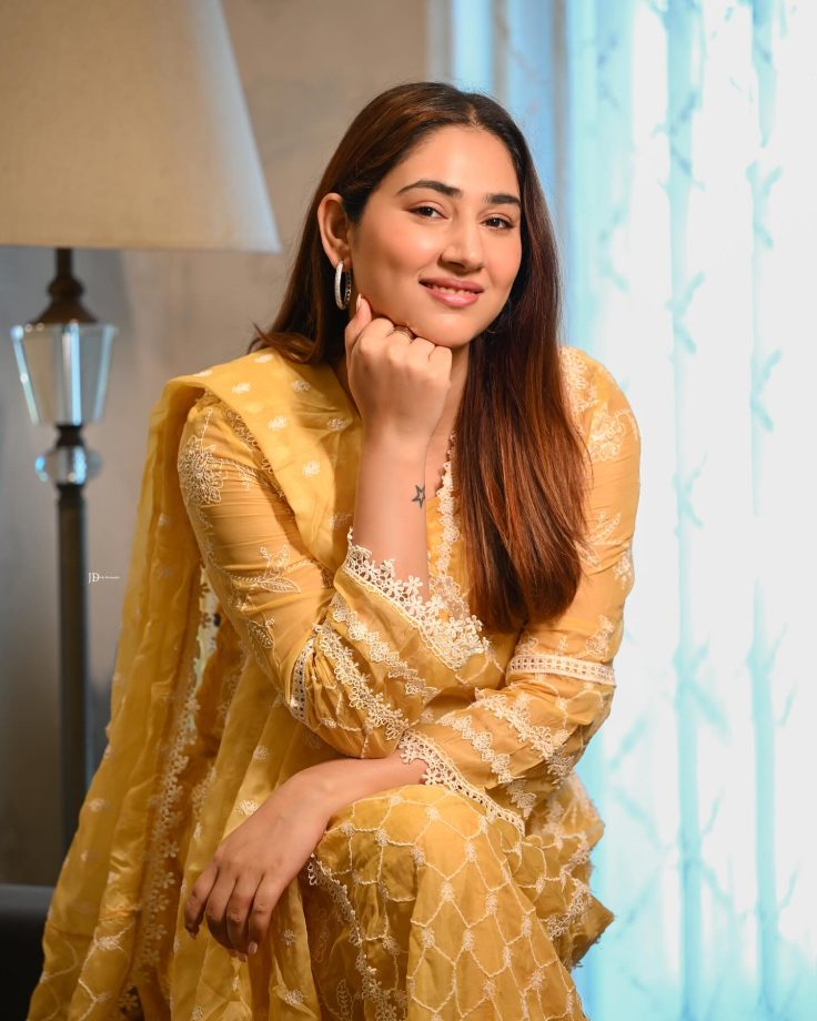 Be Festive Ready In A Simple Salwar Suit Like Disha Parmar And Surbhi Jyoti 898042
