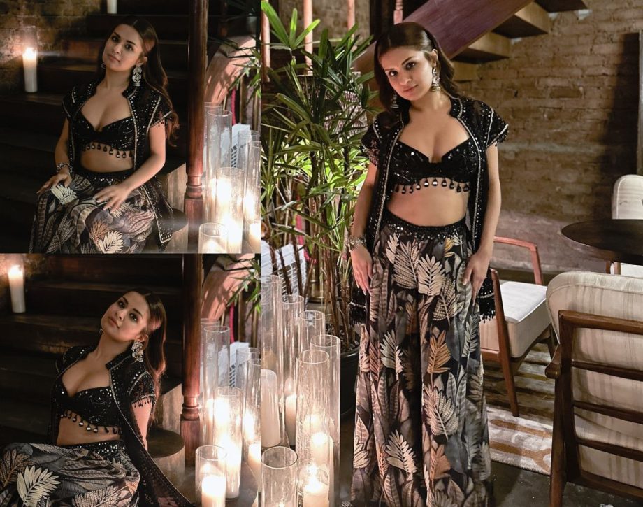 Desi Or Videshi: Avneet Kaur's Traditional Three-piece Outfit Vs. Anushka Sen's Dreamy Dress 902877