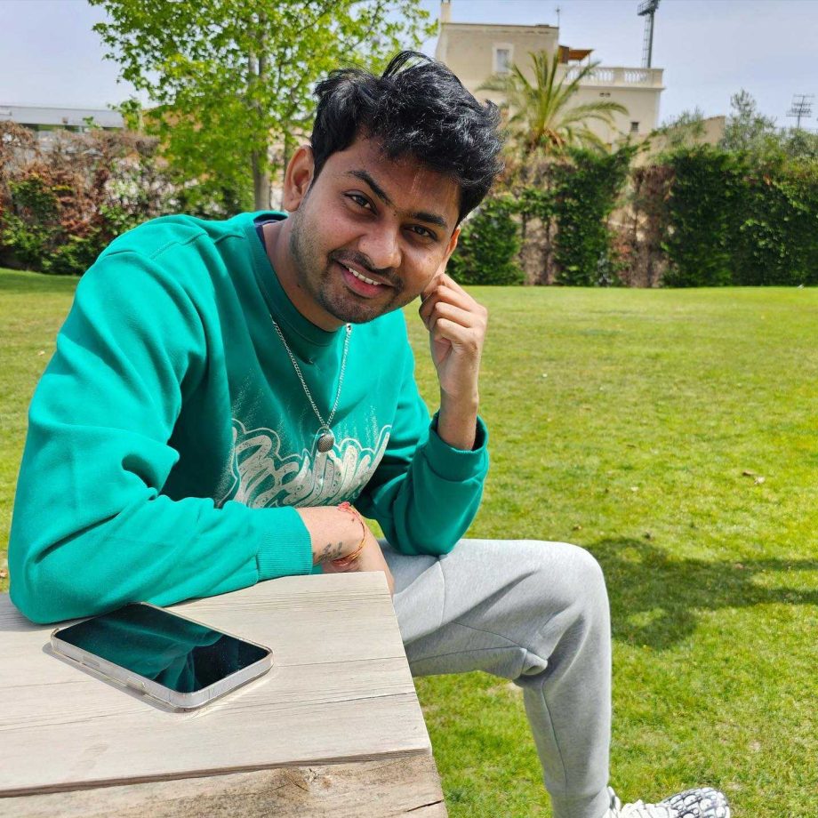 Dynamo Gaming Aka Aaditya Sawant Rocks Stylish Casual Outfits For Outdoor Fashion 900581